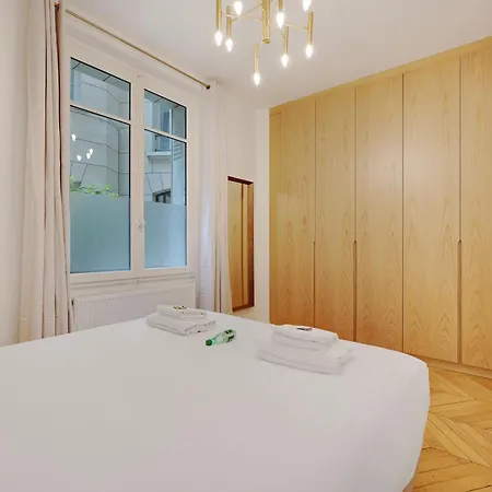 Superb With Terrace 2br-4p Trocadero Appartamento