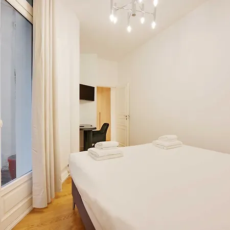 Superb With Terrace 2br-4p Trocadero * Parigi