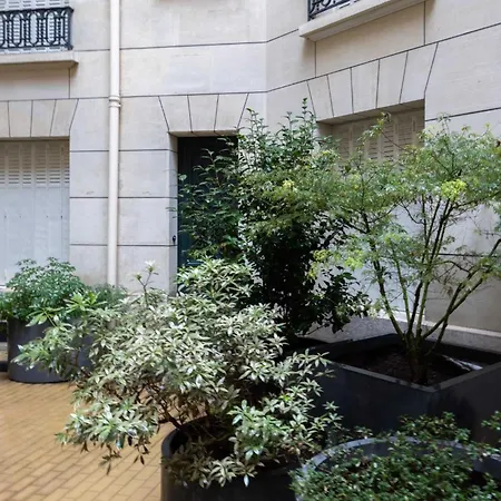 Superb With Terrace 2br-4p Trocadero * Parigi